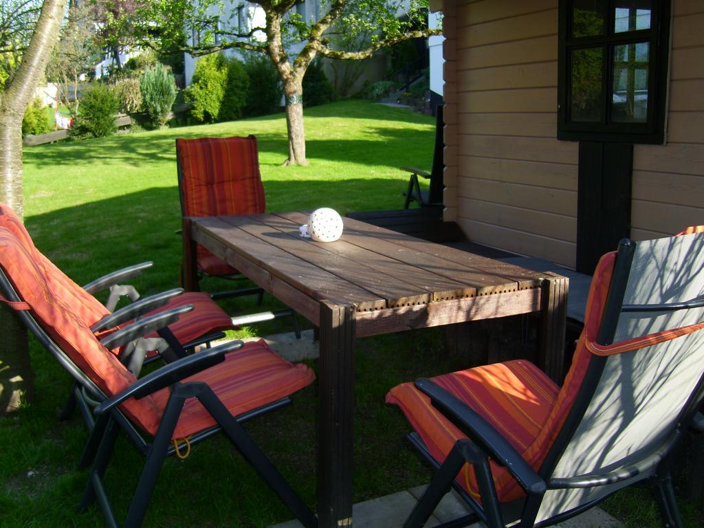 Ferienwohnung Leichlingen Esterno foto